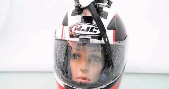 Casco con tergicristallo: idea scenografica [Video]