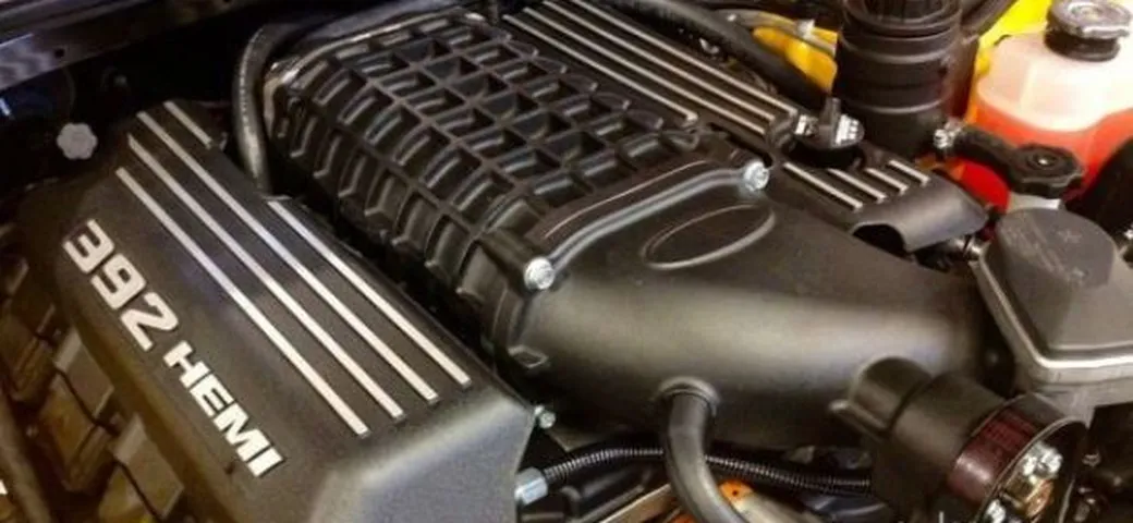 Hennessey: un kit d'elaborazione per il V8 HEMI 6.4