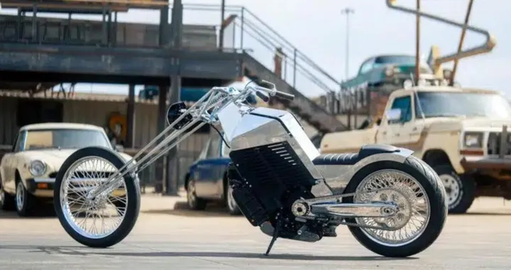 LiveWire lancia due S2 Alpinista custom a Mama Tried