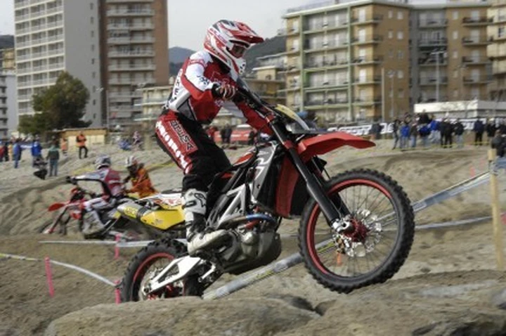Aprilia e il Mondiale Enduro '08