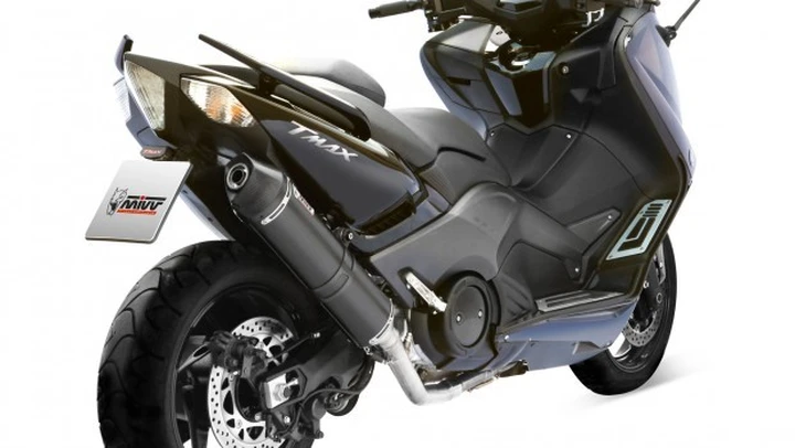 MIVV: scarico Sport Stronger per Yamaha TMAX 530