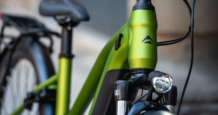 Merida eSPRESSO 500: e-bike urbana con motore Shimano EP6 e batteria 630 Wh