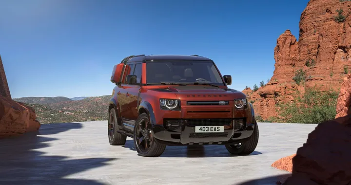 Land Rover Defender Sedona Edition: l'avventura di lusso si rinnova