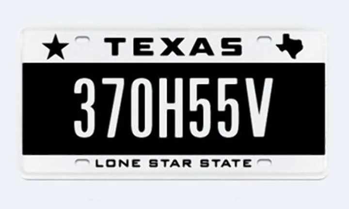 In Texas sono offensive pure le targhe al contrario