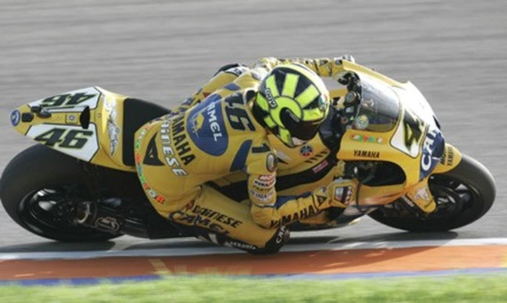 MotoGp: Rossi in pole, Bayliss secondo!