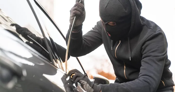 Furti parziali d’auto: allarme in Lombardia, ecco i modelli e i componenti più a rischio