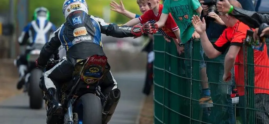 La morte di Paul Shoesmith e il caro prezzo del Tourist Trophy