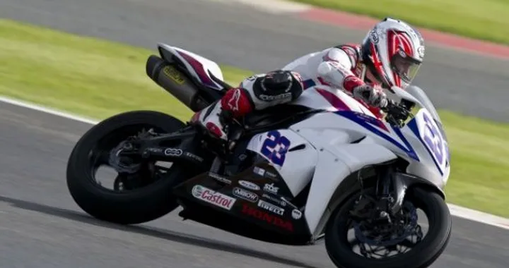 WSS, Portimao: Pole di Parkes davanti a Foret e Cluzel