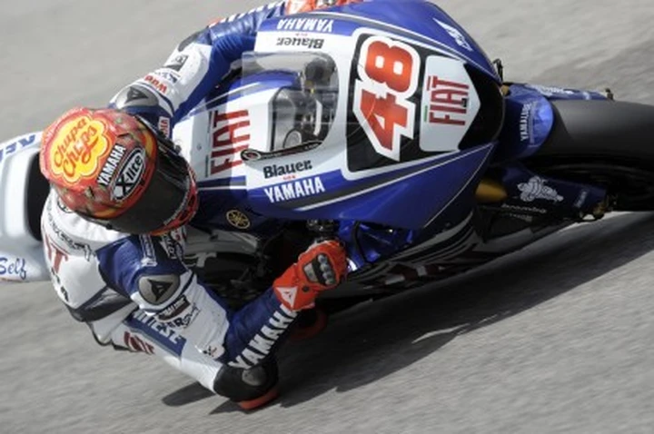 Estoril: Lorenzo, terza pole in tre gare. Incollato Pedrosa. Rossi insegue.. Arranca Stoner.
