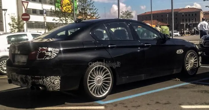 BMW Serie 5: foto spia della Alpina B5