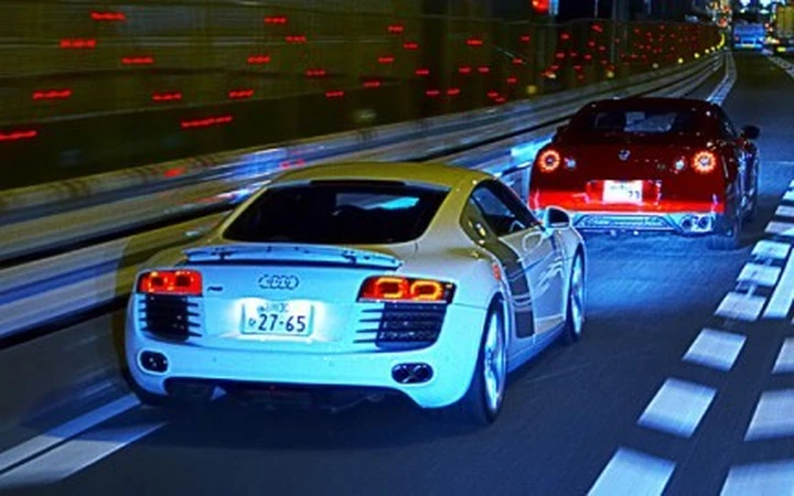 Audi R8 vs Nissan GT-R: la prova di Top Gear