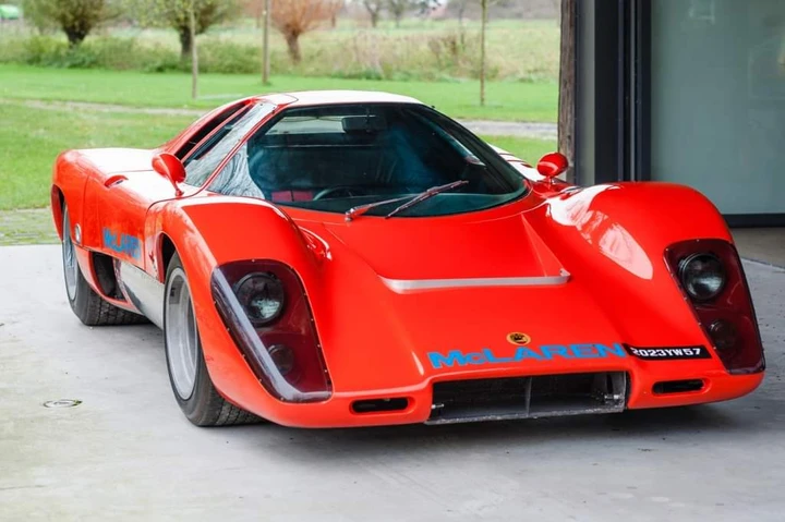 McLaren M12: l'auto da corsa che ha segnato un'epoca nelle competizioni Can-Am