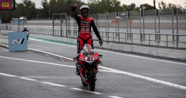 SBK Catalunya: Redding vince Gara-1 su Bassani