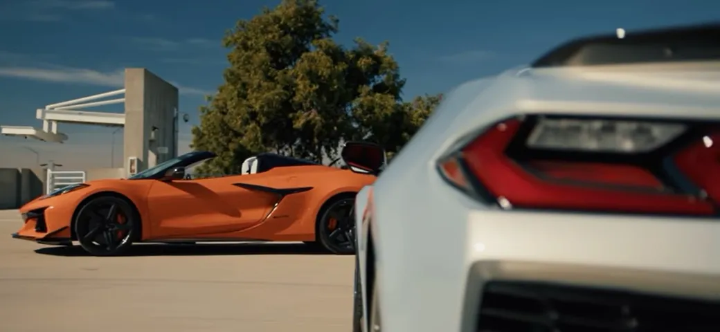 Nuova Corvette C8 Z06: il rombo del V8 aspirato [Video]