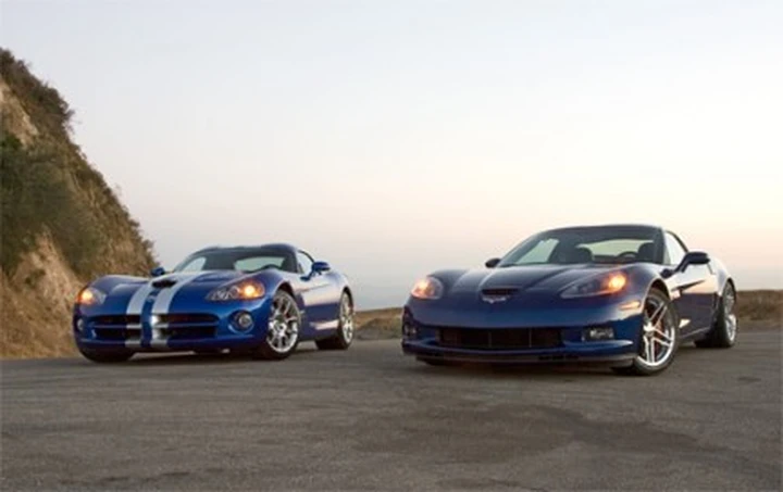 Yankee contro yankee: Dodge Viper 2008 vs Corvette Z06: la prova su strada