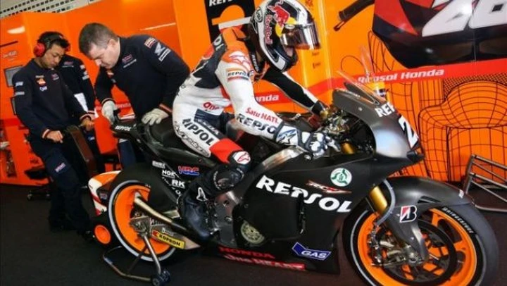 MotoGP: Dani Pedrosa, intervento chirurgico e 4 settimane di riposo