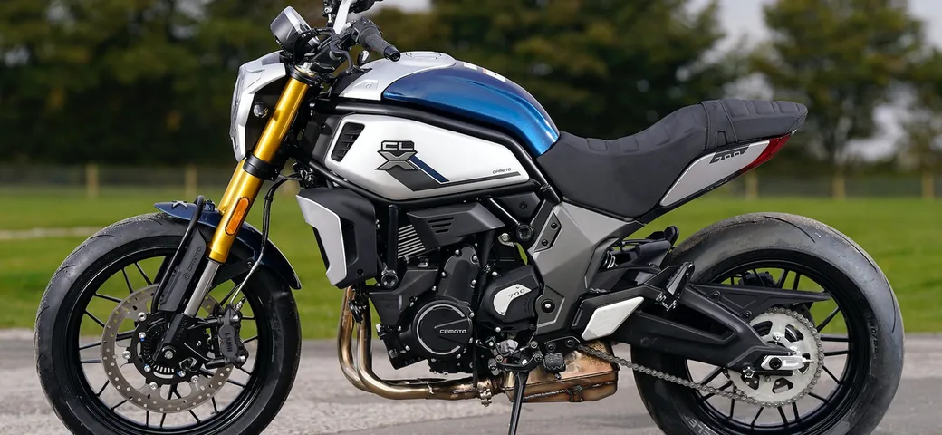CFMoto 700CL-X Heritage presto in Europa