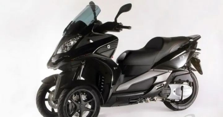 Quadro 350D 2012 sul mercato a 6.990 euro