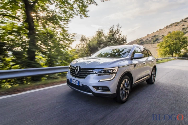 Renault Koleos: la prova su strada della dCi X-Tronic 4WD Initiale Paris