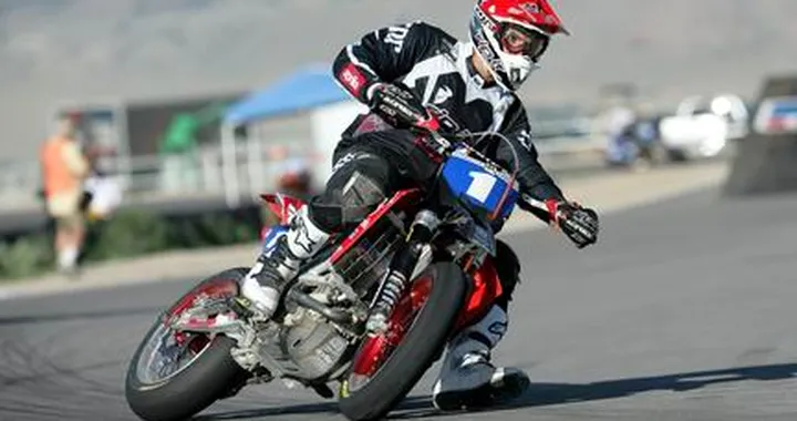 L'Aprilia vince il Campionato AMA Supermoto, categoria Unlimited!