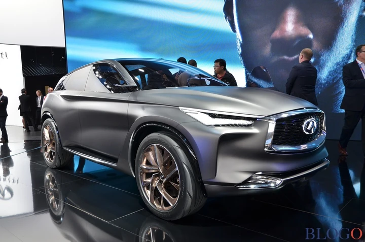 Infiniti al Salone di Parigi 2016 Live