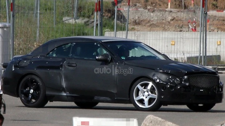 Mercedes Classe C: prime foto spia della Cabriolet