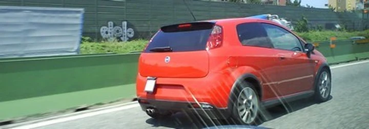 Foto spia: Fiat Grande Punto Abarth