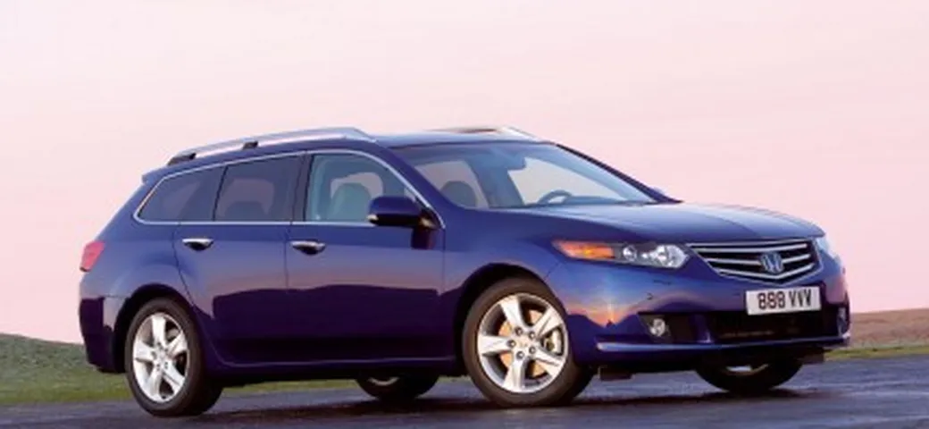 Honda Accord Tourer - nuova galleria di immagini