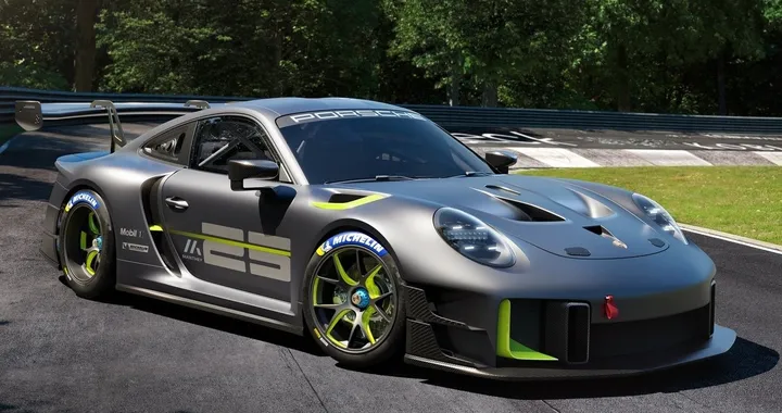 Porsche 911 GT RS Clubsport 25: edizione speciale da pista