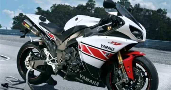 Yamaha R1: le versioni speciali SP e SP-R