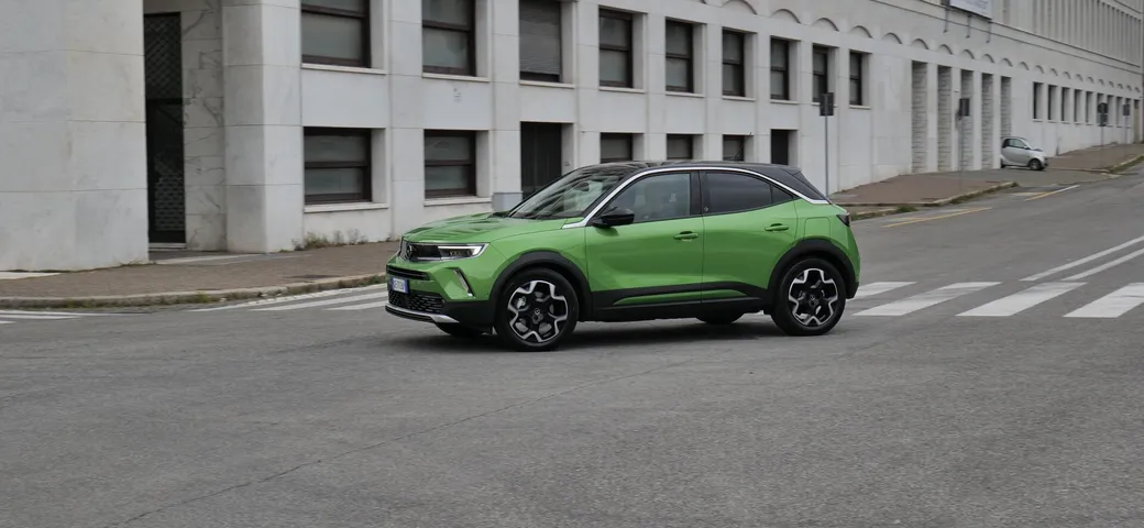 Opel Mokka-e: la prova su strada