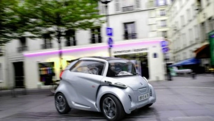 Peugeot BB1 Concept: nuove foto ufficiali dal debutto sulle strade di Parigi
