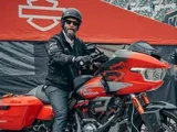 Keanu Reeves e la Harley-Davidson CVO Road Glide RR: l'incontro tra cinema e motori