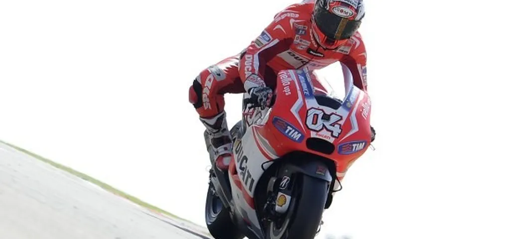 MotoGP Aragon 2014, Dovizioso svetta nel Day-1: 