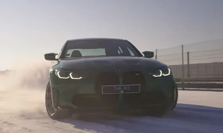 La nuova BMW M3 drifta sulla neve