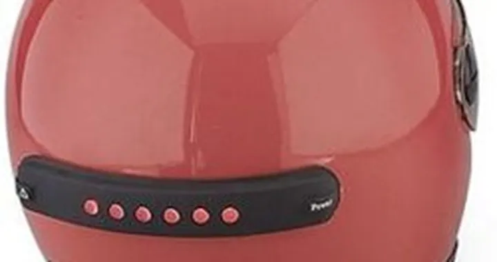 Luci di stop sul casco?