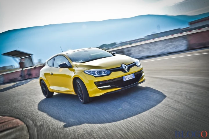 Renault Megane R.S: la prova in pista