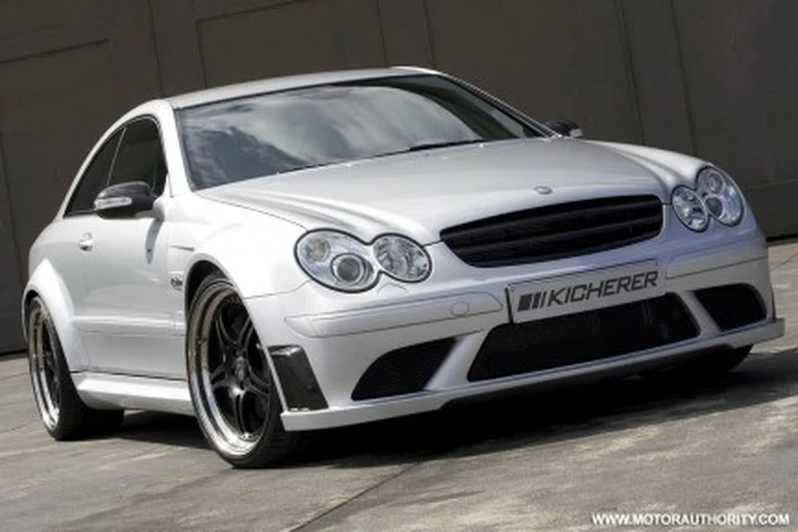 Kicherer Mercedes-Benz CLK63 AMG Black Edition