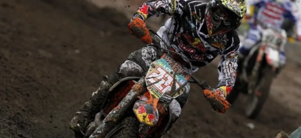 MX1, Inghilterra: dominio assoluto di Tony Cairoli