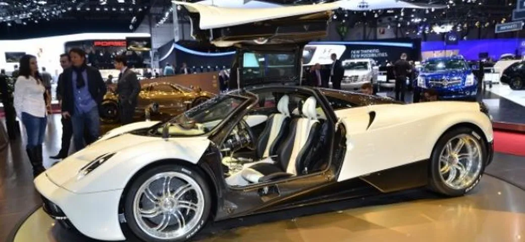 Pagani Huayra - Salone di Ginevra 2012 Live