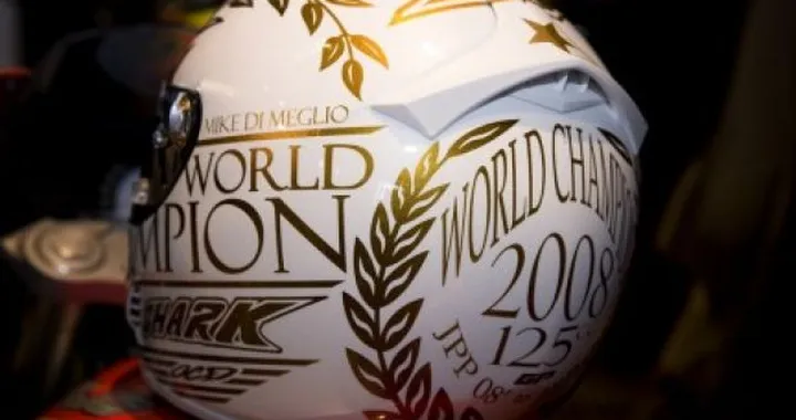 La Derbi festeggia il suo 19° titolo mondiale