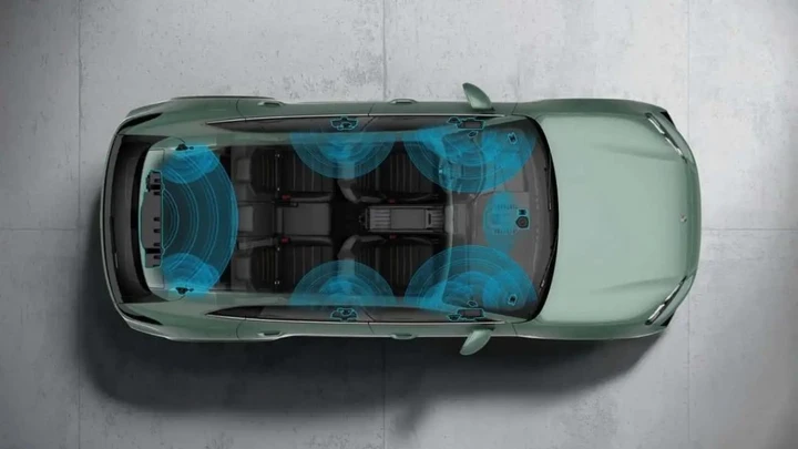 Porsche cambia l’audio delle sue auto: più leggero e potente grazie al GaN