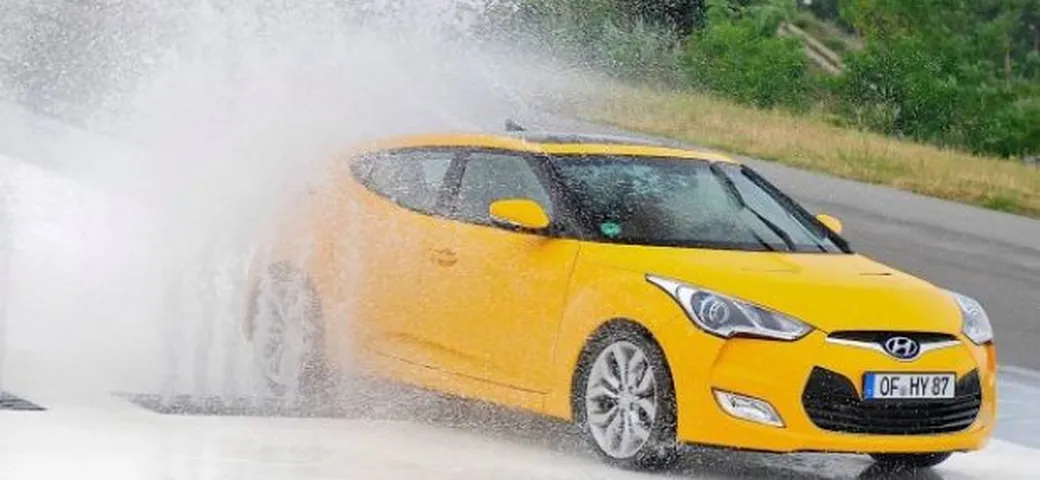 Hyundai Veloster: 180 Cv per la versione sportiva