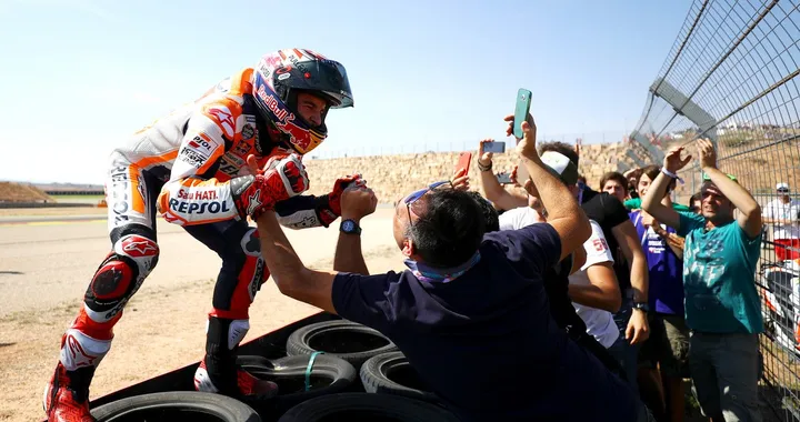 MotoGP Aragon 2017: vince ancora super-Marquez; Rossi 5°, Dovi 7° [FOTO]