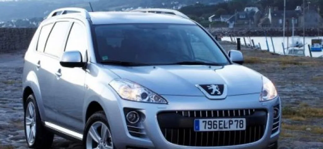 Salone di Francoforte: Peugeot presenta la 4007 con cambio a doppia frizione DCS6