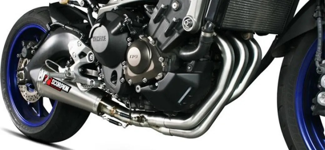 Scorpion: scarico completo Serket Taper per Yamaha MT-09