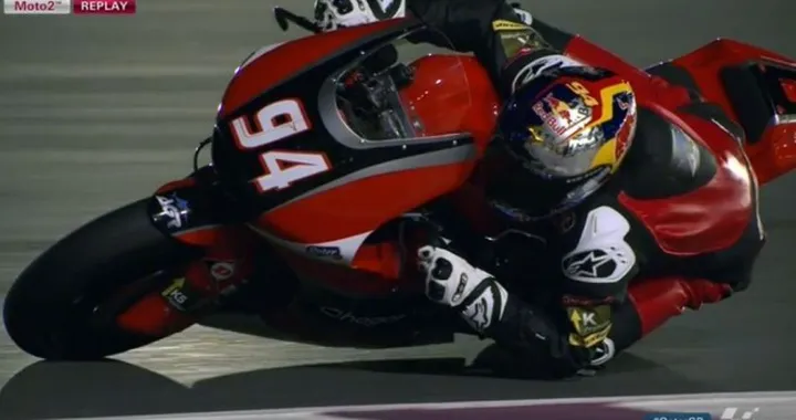 Moto2 Qatar 2015: vince Folger su Simeon e Luthi