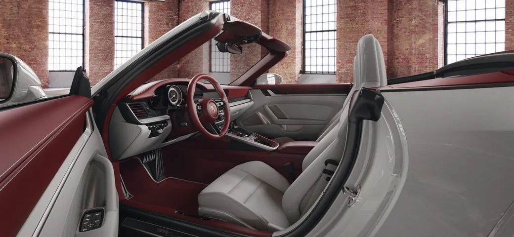 Porsche 911: preziosi interni bicolore Exclusive Manufaktur