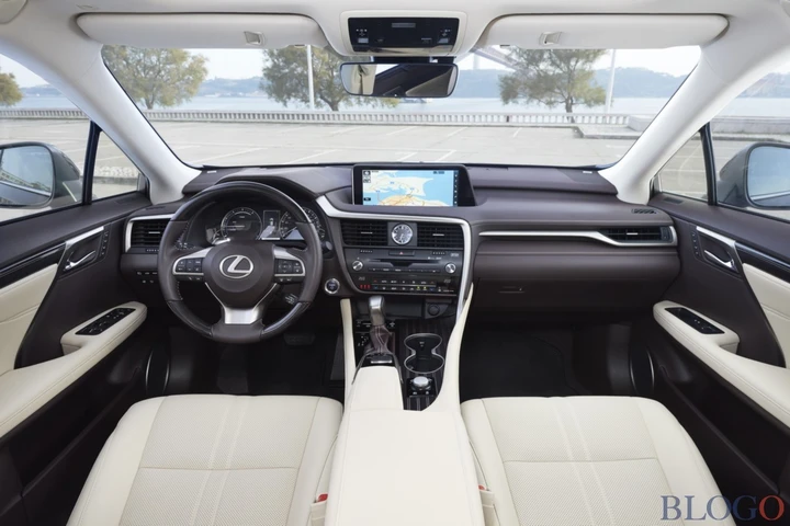 Guida autonoma: Apple ed Hertz, partnership per i test