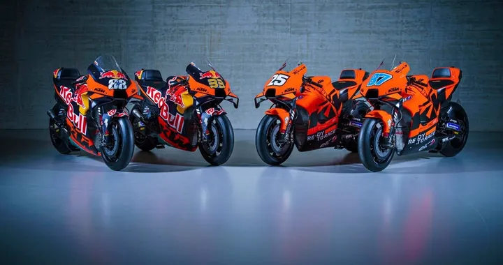 MotoGP, KTM svela la RC16 2022 e i team Factory e Tech3